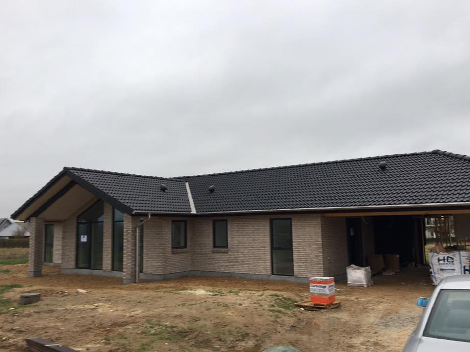 49060458_2282199251813799_2562925419246387200_n